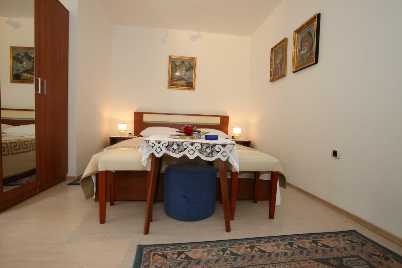 Rooms & Apartment Albina Baška Exteriér fotografie