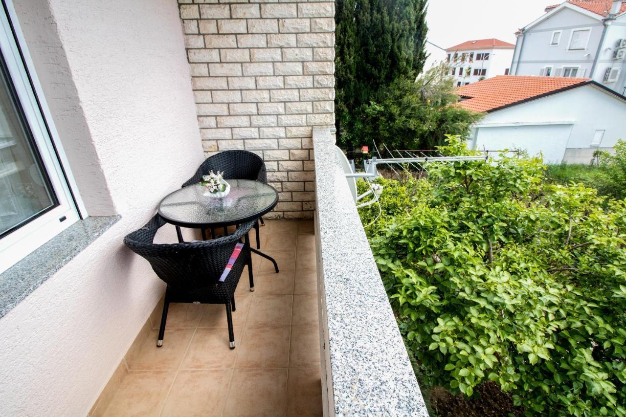 Rooms & Apartment Albina Baška Exteriér fotografie