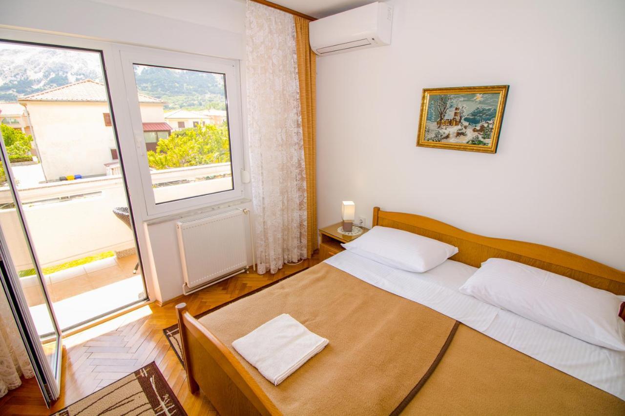 Rooms & Apartment Albina Baška Exteriér fotografie