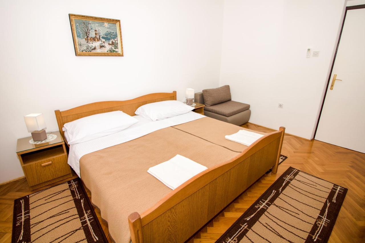 Rooms & Apartment Albina Baška Exteriér fotografie