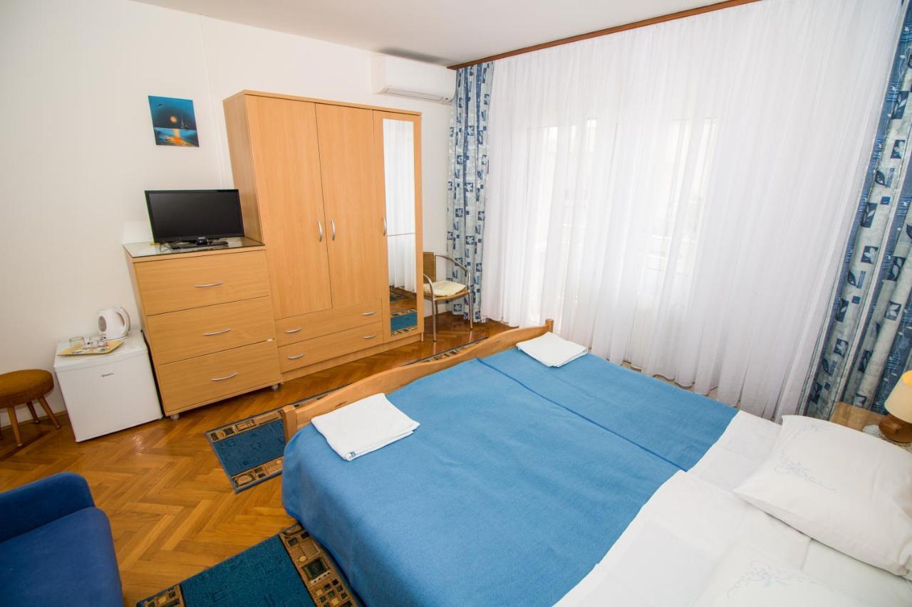 Rooms & Apartment Albina Baška Exteriér fotografie