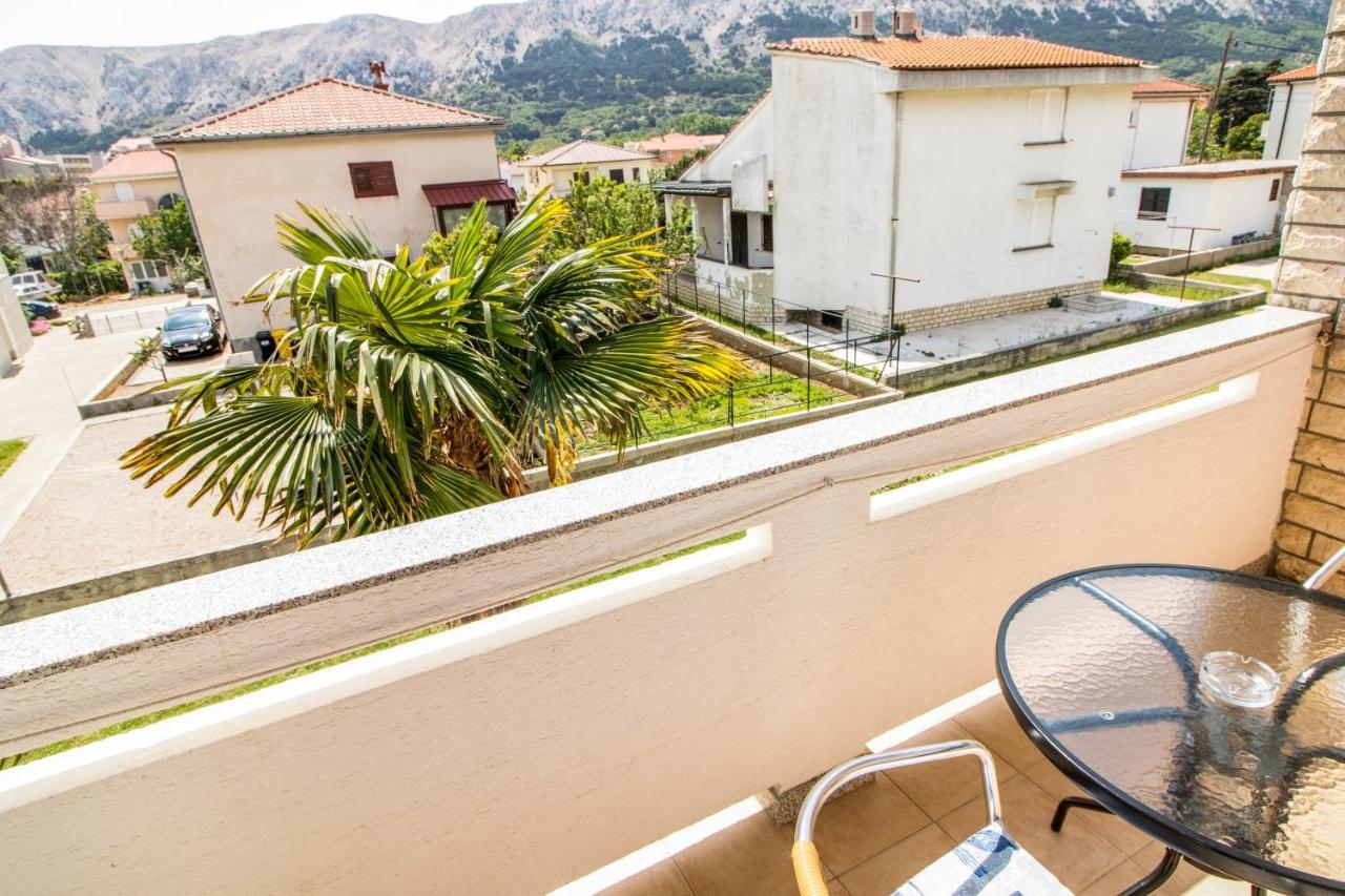 Rooms & Apartment Albina Baška Exteriér fotografie