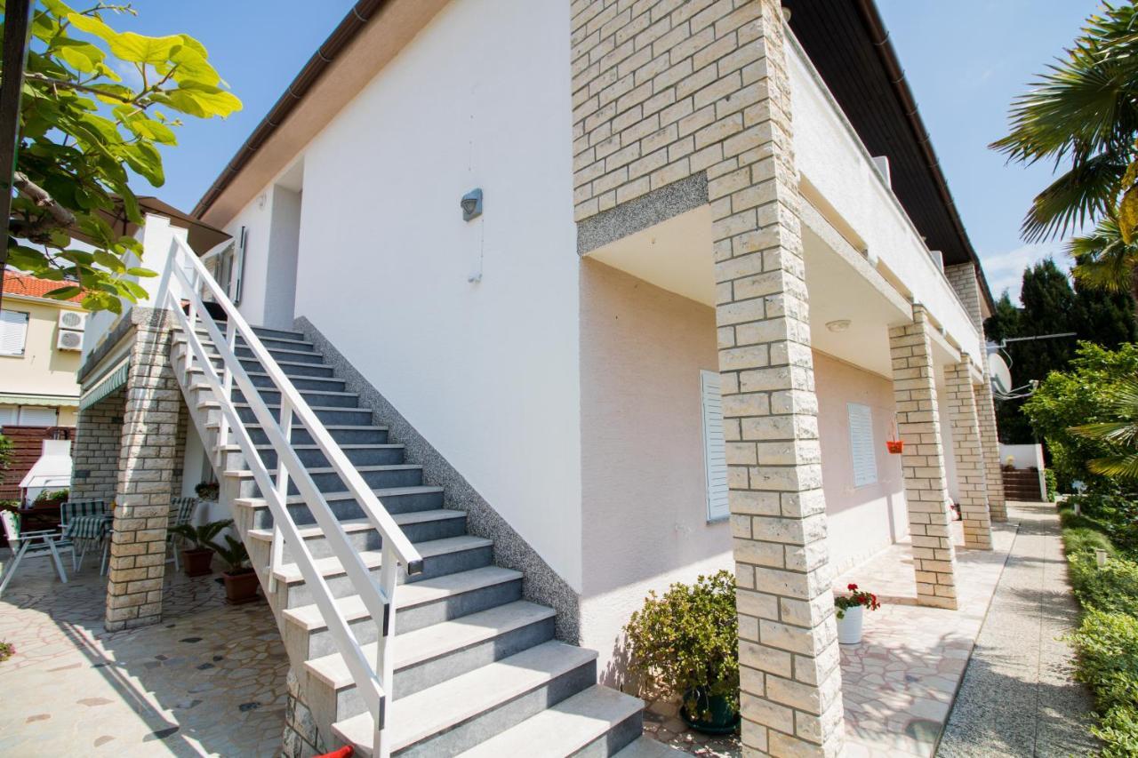 Rooms & Apartment Albina Baška Exteriér fotografie